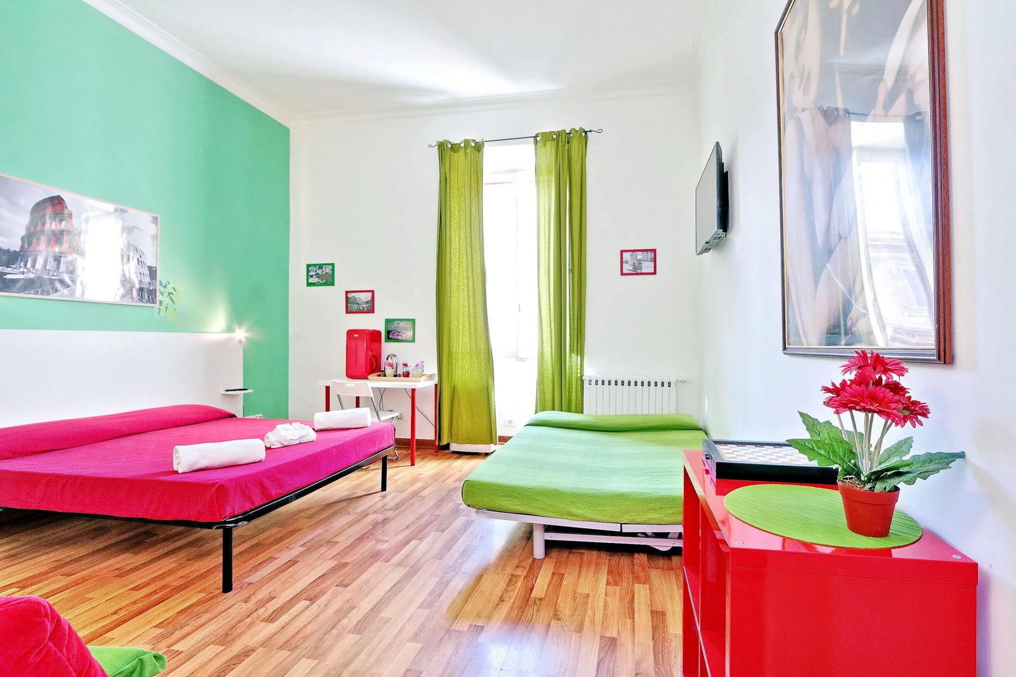 Lucky Domus Rooms โรม ภายนอก รูปภาพ