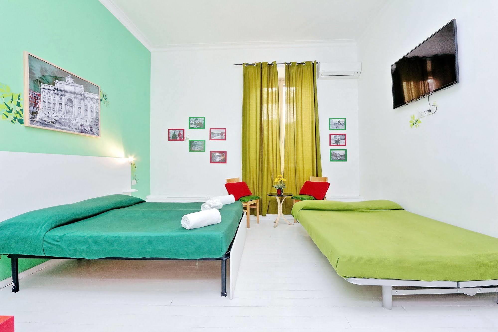 Lucky Domus Rooms โรม ภายนอก รูปภาพ