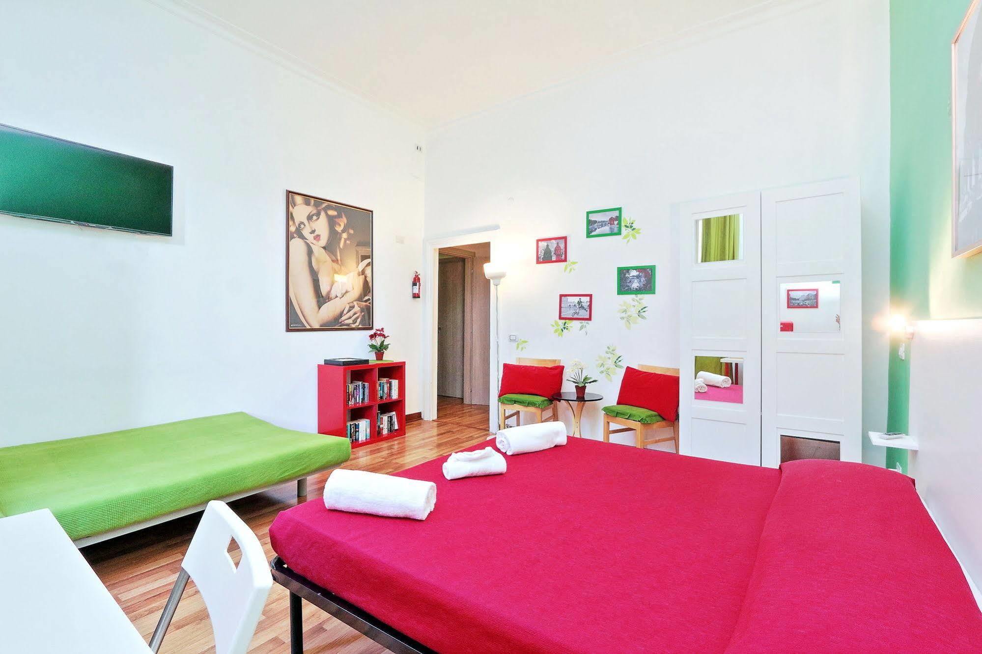 Lucky Domus Rooms โรม ภายนอก รูปภาพ